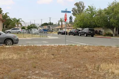 8 S Alessandro Avenue, San Jacinto, CA 92583 - Photo 13