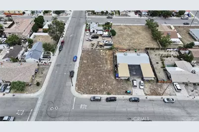 8 S Alessandro Avenue, San Jacinto, CA 92583 - Photo 3