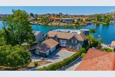 22700 Running Rabbit Court, Canyon Lake, CA 92587 - Photo 13