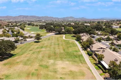 38321 Oaktree, Murrieta, CA 92562 - Photo 33
