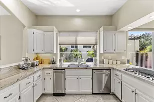 23050 Donnoch Ct, Murrieta, CA 92562 - Photo 17