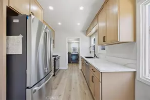 1636 S Ridgeley, Los Angeles, CA 90019 - Photo 7