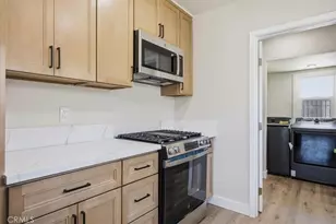 1636 S Ridgeley, Los Angeles, CA 90019 - Photo 5