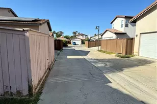 39536 Sarah Dr, Temecula, CA 92591 - Photo 23