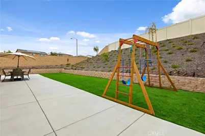 33134 Celadon Avenue, Winchester, CA 92596 - Photo 23