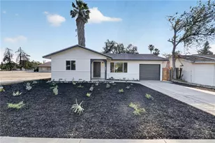 531 S Thompson St, Hemet, CA 92543 - Photo 3