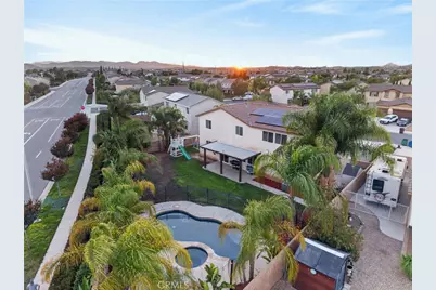 31247 Pinon Pine, Winchester, CA 92596 - Photo 3