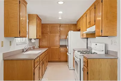 27320 El Cajon Lane, Menifee, CA 92586 - Photo 9