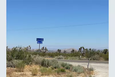 0 213th, Llano, CA 93544 - Photo 9