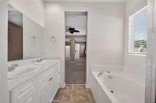 37124 Running Springs Rd, Murrieta, CA 92563 - Photo 17