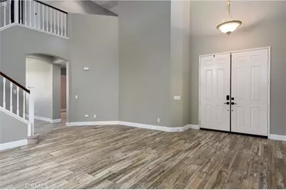 30414 De Caron, Murrieta, CA 92563 - Photo 3
