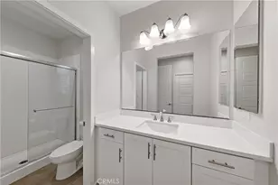 24185 Chestnut Oak St, Murrieta, CA 92562 - Photo 9