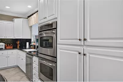 33743 Blue Water Way, Temecula, CA 92592 - Photo 25
