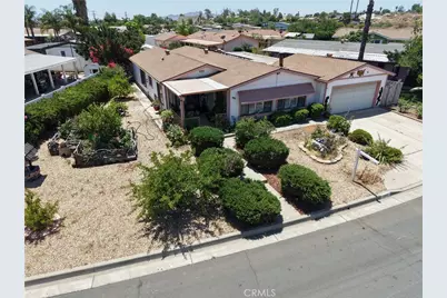 449 Highland Vista, Perris, CA 92570 - Photo 3