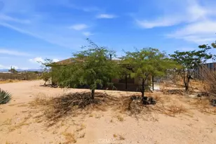 568 Jemez, Yucca Valley, CA 92284 - Photo 17