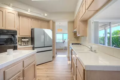 854 Rivertree, Oceanside, CA 92058 - Photo 5