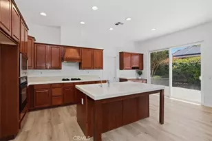 26757 Queen Ct, Murrieta, CA 92563 - Photo 11