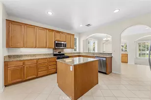 30045 Korbel Cir, Murrieta, CA 92563 - Photo 11