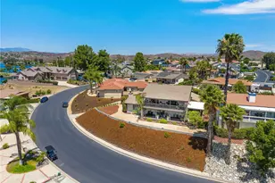 22620 Blue Teal, Canyon Lake, CA 92587 - Photo 59
