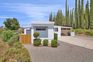 22780 Skylink Dr, Canyon Lake, CA 92587 - Photo 3