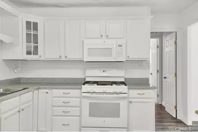 22780 Skylink Drive, Canyon Lake, CA 92587 - Photo 15