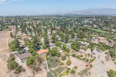 5740 Via Cervantes, Riverside, CA 92506 - Photo 23
