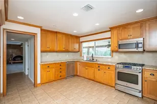 5740 Via Cervantes, Riverside, CA 92506 - Photo 33