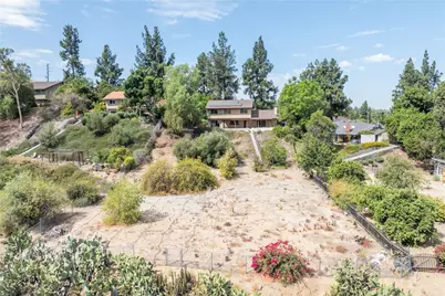 5740 Via Cervantes, Riverside, CA 92506 - Photo 27