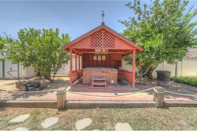 259 E 6th, Perris, CA 92570 - Photo 27