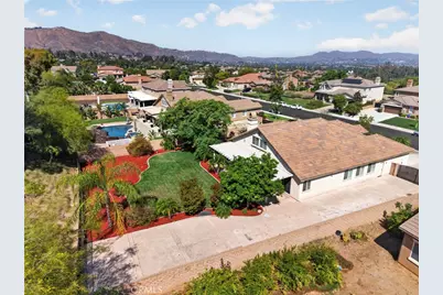 12687 Cathedral Ridge Way, Riverside, CA 92503 - Photo 11
