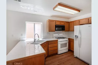 2220 Glenwood Ave, Hemet, CA 92545 - Photo 9