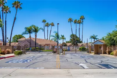 2220 Glenwood Ave, Hemet, CA 92545 - Photo 41