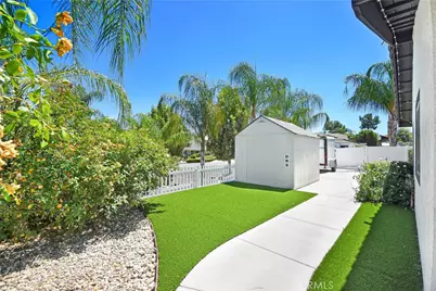 22982 Canyon Lake, Canyon Lake, CA 92587 - Photo 19