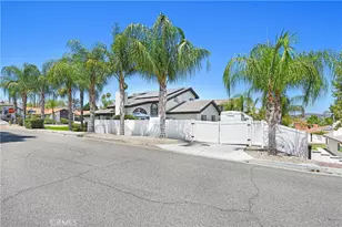 22982 Canyon Lake Dr, Canyon Lake, CA 92587 - Photo 3
