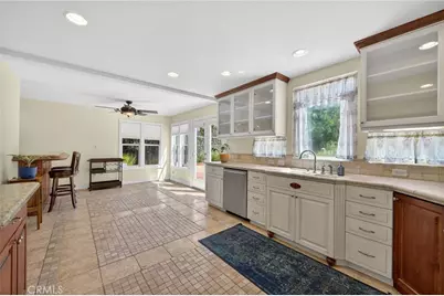 29827 Via Sevilla, Temecula, CA 92591 - Photo 25