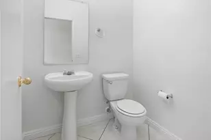 15689 Swan Rd, Fontana, CA 92337 - Photo 23