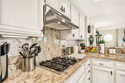 2481 Thistlewood Lane, Corona, CA 92882 - Photo 31