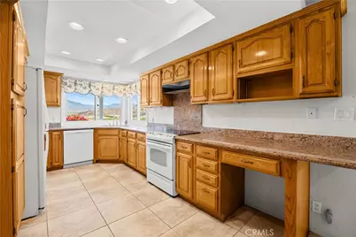 26660 Rim, Hemet, CA 92544 - Photo 15