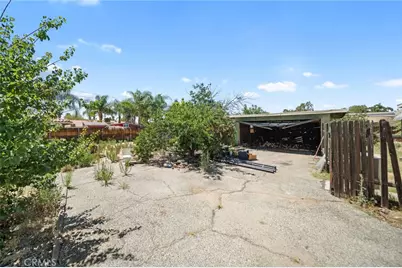 541 S Buena Vista, Hemet, CA 92543 - Photo 21