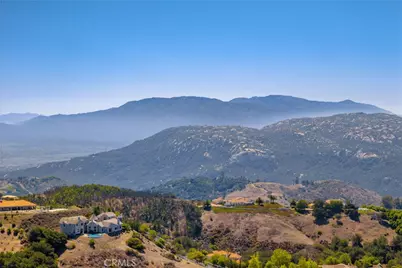 44892 Via Barranca, Temecula, CA 92590 - Photo 17