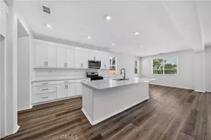 9019 Black Thorn St, Jurupa Valley, CA 92509 - Photo 13