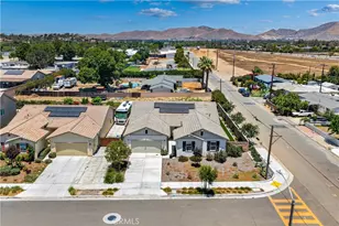 9019 Black Thorn St, Jurupa Valley, CA 92509 - Photo 49