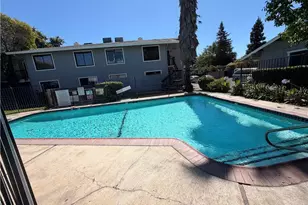 1326 Oak Terrace Ct, Sacramento, CA 95825 - Photo 11