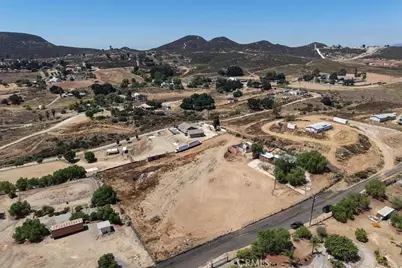 33521 Daily Road, Menifee, CA 92584 - Photo 9