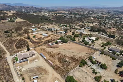 33521 Daily Road, Menifee, CA 92584 - Photo 11
