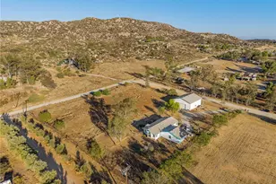 33440 Quail Canyon, Nuevo, CA 92567 - Photo 3