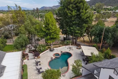 42683 Juniper Street, Murrieta, CA 92562 - Photo 13