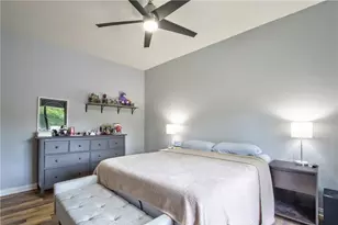 926 Lupine Hills Dr, Vista, CA 92081 - Photo 19