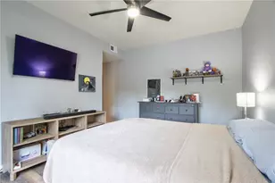 926 Lupine Hills Dr, Vista, CA 92081 - Photo 21