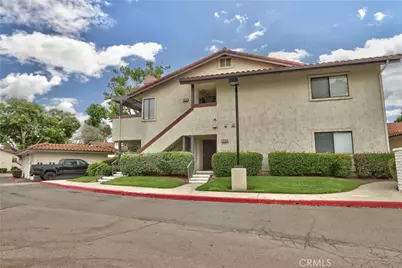 926 Lupine Hills Drive #15, Vista, CA 92081 - Photo 5